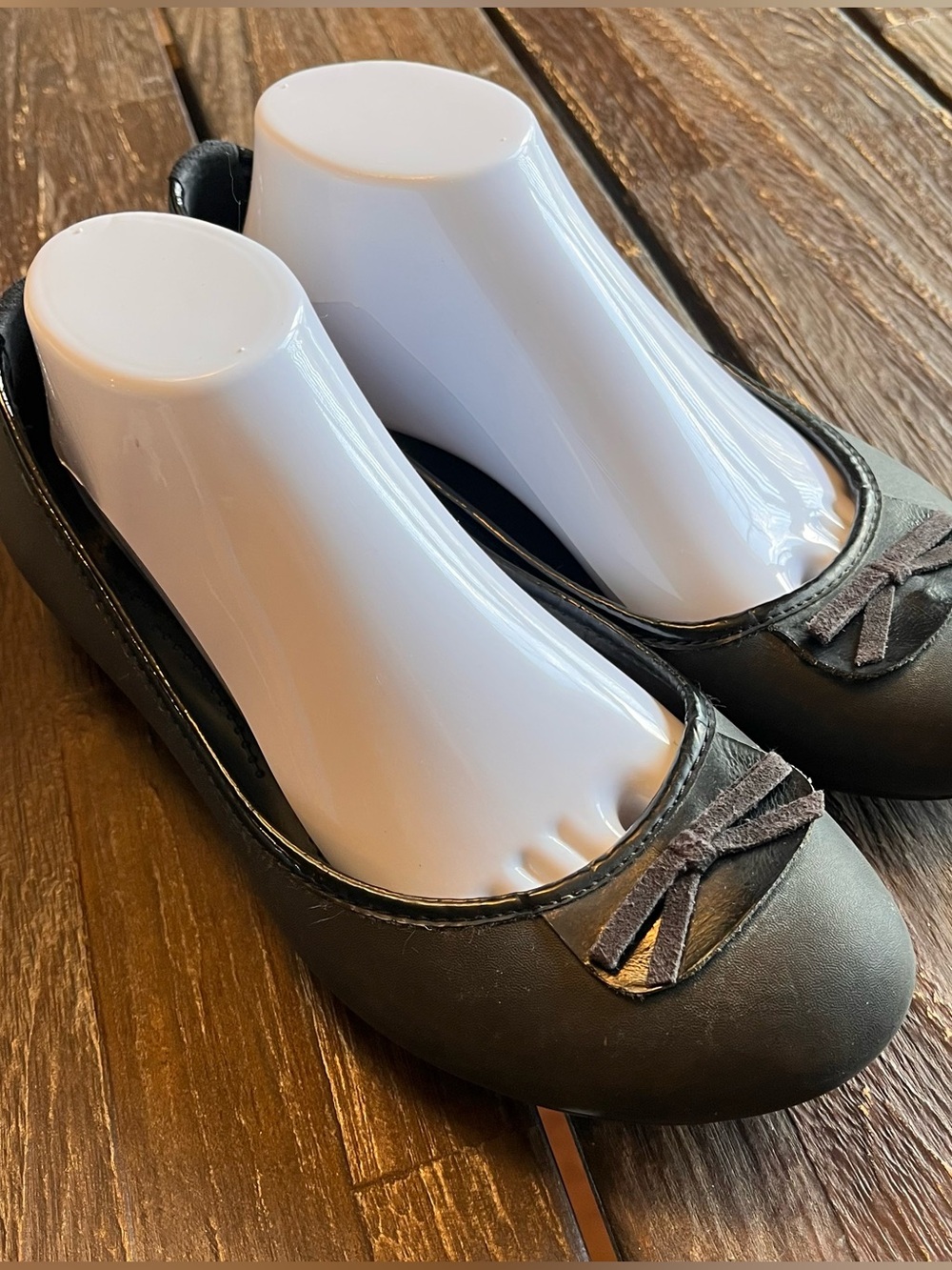 Crocs Women’s Lily Ballet Flats With Small Bow Black Slip On Shoes Size 9